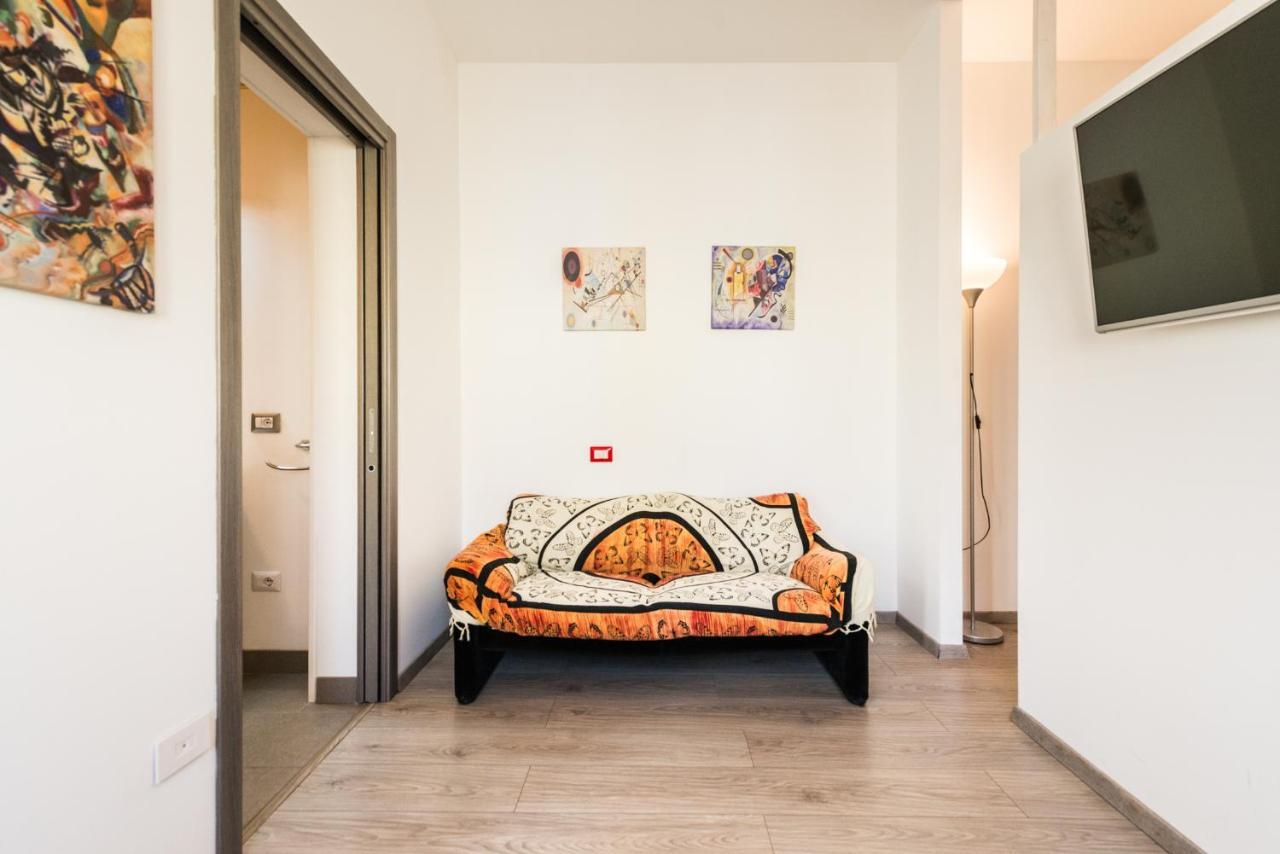 Geco'S Apartment Elmas Екстериор снимка