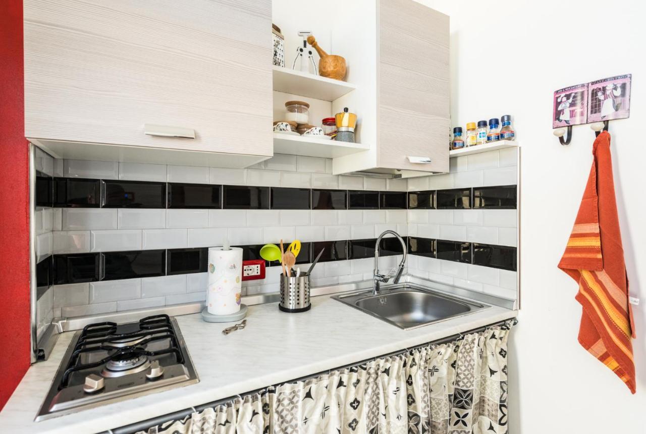 Geco'S Apartment Elmas Екстериор снимка