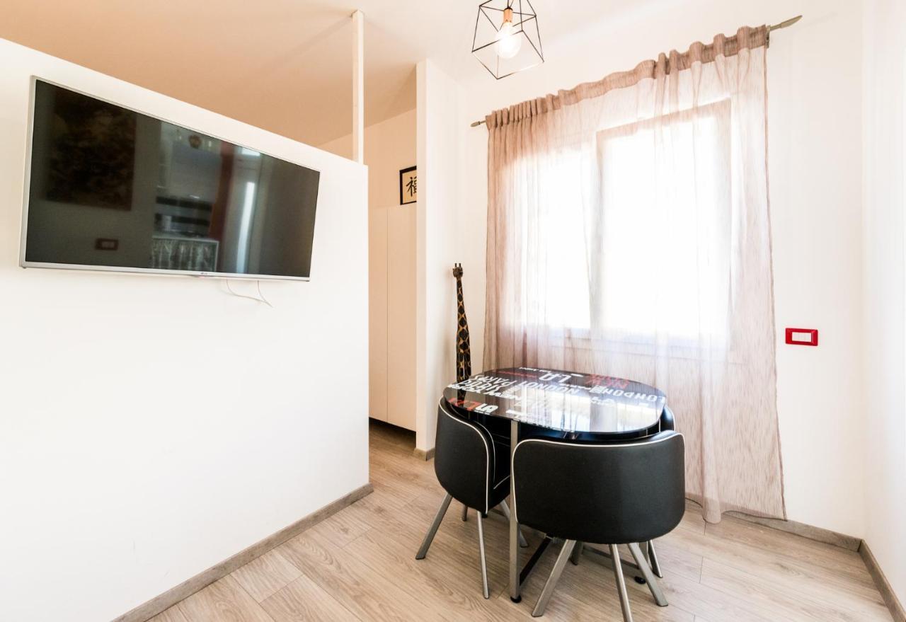 Geco'S Apartment Elmas Екстериор снимка